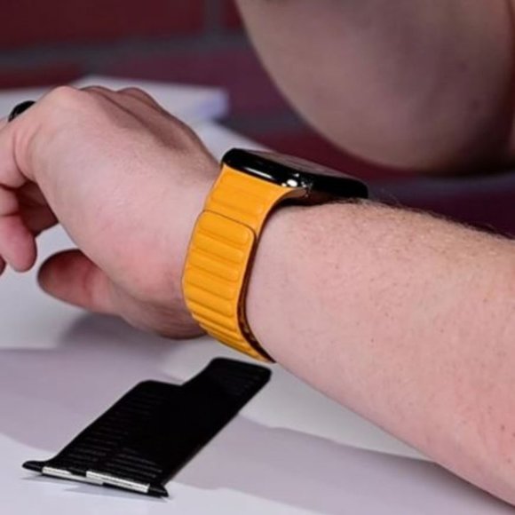 NEW[BAND] Orange Leather Magnetic For Apple Watch - Picture 4 of 6